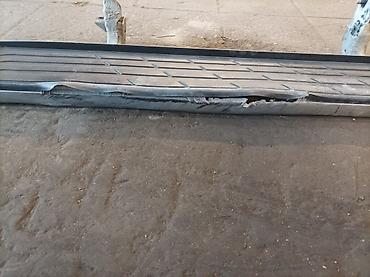 Кузовные детали: Məhsul: Avtomobil üçün yan pillə (running board), metal karkaslı, üstü — 2