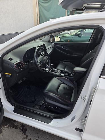 Продажа авто: Hyundai i30: 2018 г., 1.6 л, Робот, Дизель, Хэтчбэк — 7