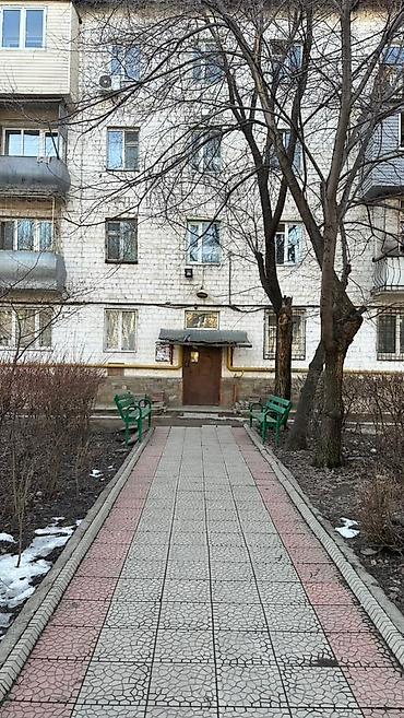 Продажа квартир: 2 комнаты, 39 м², Хрущевка, 1 этаж — 10