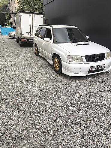 Subaru Forester: 2000 г., 2 л, Автомат, Бензин, Универсал
