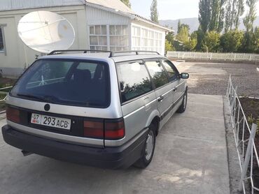 кросс поло: Volkswagen Passat: 1992 г., 1.8 л, Механика, Бензин, Универсал