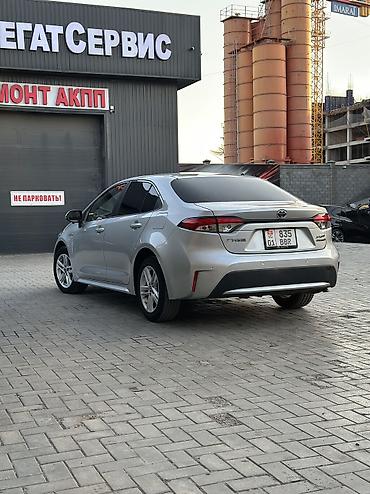 corolla s: Toyota Levin: 2019 г., 1.8 л, Вариатор, Гибрид, Седан — 4