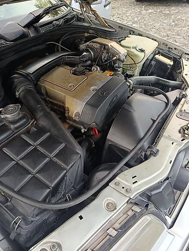 masin maqintafon satisi: Mercedes-Benz C-Class: 1.8 l | Sedan — 9