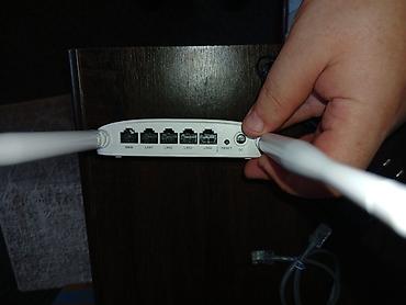 Модемы и сетевое оборудование: Wi-Fi 4 роутер SNR W4N класса N300. 802.11 b/g/n, MIMO 2x5dBi, 5xFE — 2