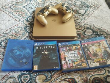 подписка ps plus: Продаю пс4 с 4 играми дополнительно к этому на пс ещё установлены 4