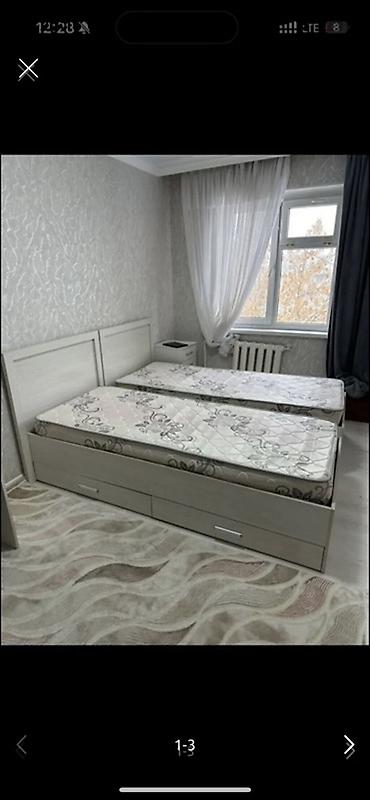 Спальные гарнитуры: Комплект мебели для спальни/детской в светлом оттенке (дуб/ясень — 3