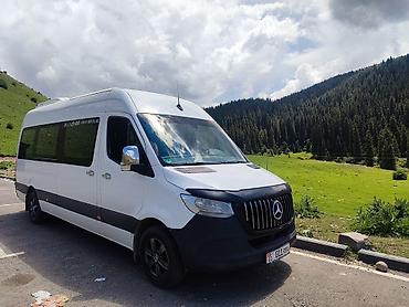 mercedes e200: Пассажирский микроавтобус Mercedes‑Benz Sprinter (длинная база — 1