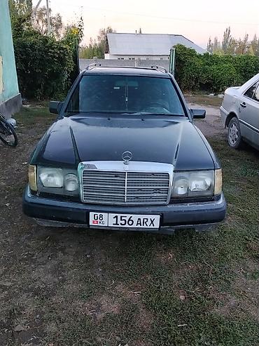 Продажа авто: Mercedes-Benz W124: 1994 г., Механика, Универсал — 5