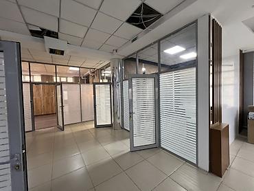 Аренда офисов: Офисные помещения с модульной планировкой из стеклянных перегородок - — 1