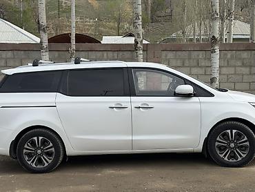 lada 9: Kia Carnival: 2018 г., 2.2 л, Автомат, Дизель, Минивэн — 3