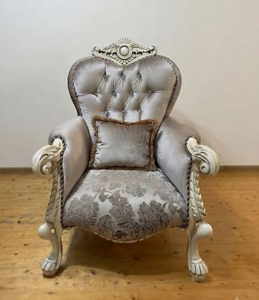 taxt kravati: Klassik üslubda yumşaq mebel dəsti - Tərkib: 1 geniş divan + 2 ədəd — 3
