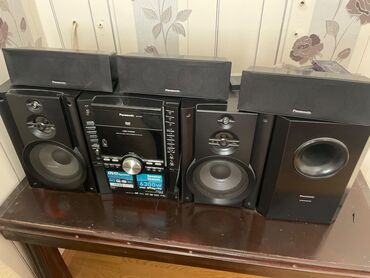 Minidisk və disk pleyerlər: Panasonic 6300 wat
Çox az işlənmişdi sadəcə üzərində mikrafon verilir