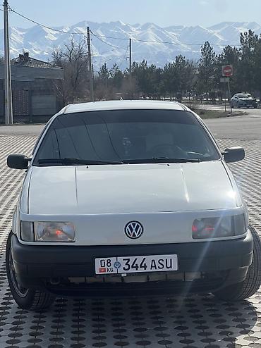 Volkswagen: Volkswagen Passat: 1991 г., 1.8 л, Механика, Бензин, Седан — 5