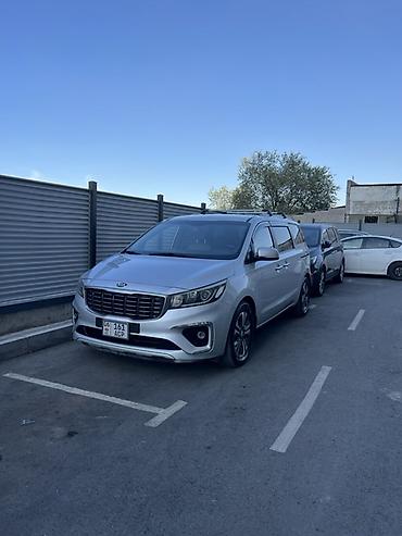 обмен ниже классом: Kia Carnival: 2018 г., 2.2 л, Автомат, Дизель, Минивэн — 1