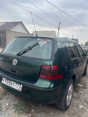 авенсис 1: Volkswagen Golf: 1998 г., 1.6 л, Механика, Бензин, Хэтчбэк