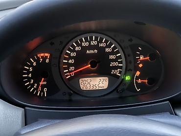 мотор морнинг: Nissan Almera Tino: 2003 г., 2 л, Автомат, Бензин, Минивэн — 9