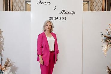 швея шым: Желаемая должность: заведующая складом / старший кладовщик / — 1