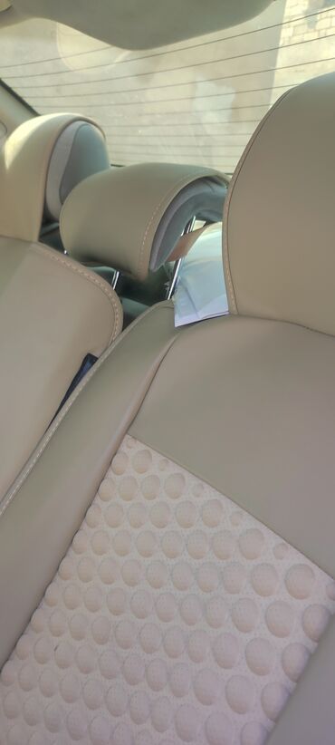 Nəqliyyat: Volvo S40: 2 l | 2002 il Sedan