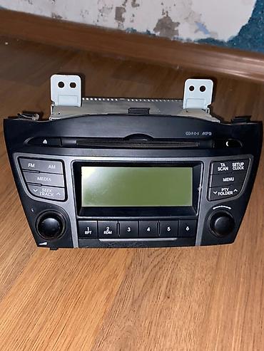 hyunday i10: Hyundai orijinal multimedia/radio başlığı Model: A-2007JNE2E TFM — 1