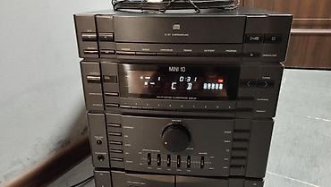 Другая аудиотехника: Только сам центр без колонок, аукс работает, радио работает, сд — 8