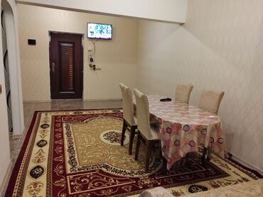 Uzunmüddətli kirayə mənzillər: Masazırda Əlyağa Vahid heykəlinin bravo marketin yanı 3 otaqlı tam -da lalafo.az — 3 Uzunmüddətli kirayə mənzillər: Masazırda Əlyağa Vahid heykəlinin bravo marketin yanı 3 otaqlı tam — 3