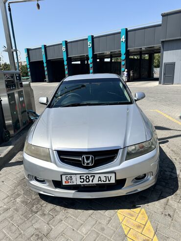 акор: Honda Accord: 2004 г., 2.4 л, Автомат, Газ, Седан