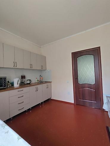 квартира 13000: Продаю дом с участком — с. Арашан • Участок: 4,5 сотки • Дом: 70 м² • — 8