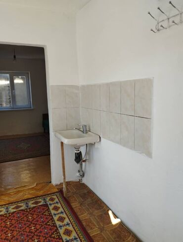 частный дом на длительный срок: 30 кв. м, Эмереги менен