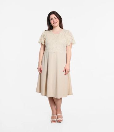 Haljine: 2500 din
XXXL na lalafo.rs — 8 Haljine: 2500 din
XXXL — 8