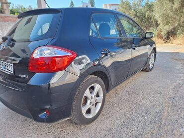 Toyota: Toyota Auris: 1.4 l. | 2012 έ. Χάτσμπακ — 2