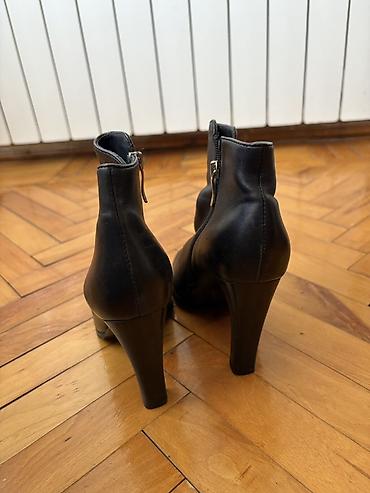 qiz ucun botlar: Qadın ayaqqabıları dəsti 1) Spagna Fashion açıq-bej rəngli laklı — 3