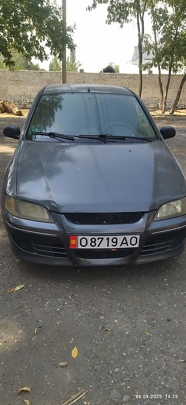 210 2 2: Mitsubishi Space Star: 2003 г., 1.3 л, Механика, Бензин, Универсал — 1
