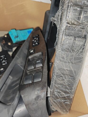 Башка унаа электрик тетиктери: Кнопки стеклоподъёмника Субару правый руль оригинал из Японии цена