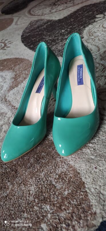 женские зеленые туфли: Туфли 39, цвет - Зеленый