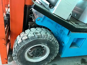 Погрузчики: Погрузчик — 8