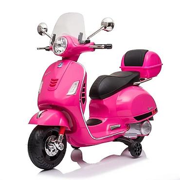 crocs beograd: Vespa motor za decu ROZE – licencirani električni skuter sa LED — 2