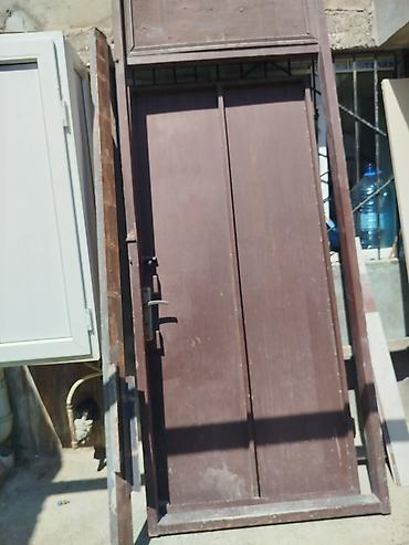 Metal giriş qapısı və çərçivəsi - Material: tam metal konstruksiya lalafo.az -da Metal giriş qapısı və çərçivəsi - Material: tam metal konstruksiya