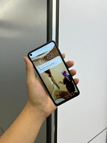 Мобильные телефоны и аксессуары: Xiaomi, Mi 9, Б/у, 128 ГБ, В рассрочку, 2 SIM — 3