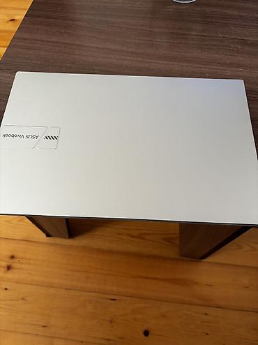 naviqator az: Yeni ASUS Vivobook, 15.6 ", Intel Core i3, 512 GB, Ödənişli çatdırılma — 2