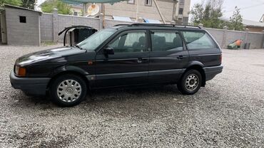 пассат нарын: Volkswagen Passat: 1992 г., 1.8 л, Механика, Бензин, Универсал