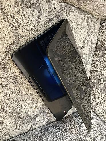 HP: HP noutbuk - Ekran: 15.6" LED, parlaq panel - Klaviatura: tam ölçülü — 3