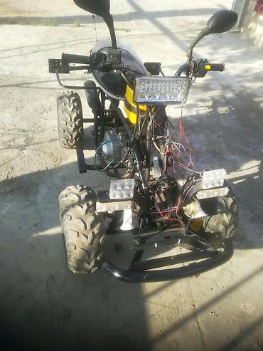 mini canqan: Özəlliklə yığılmış mini ATV/kvadrotsikl - Güc aqreqatı: benzinli tək — 4