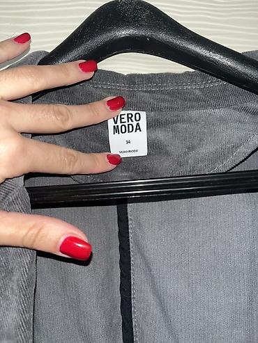 rabljene svečane haljine: Vero Moda ženski blejzer - Model: strukirani blejzer sa reverima - — 3