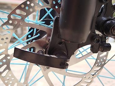 İdman velosipedləri: İdeal vəziyyətdə. Dəmir. 29 luq. Shimano ötürücü.Səliqəli istifadə — 8