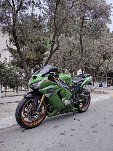 Motosikletlər: Kawasaki - zx6r, 600 sm3, 2005 il, 60000 km