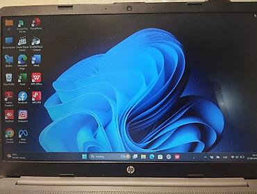 ssd hdd 1tb: HP noutbuk - Ekran: 15.6" (Windows 11 yüklü) - Klaviatura: tam — 1