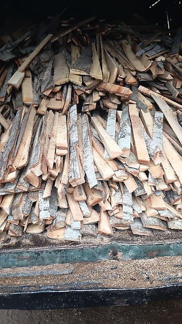 Odun: Mebel sexindən alınmış kəsim qırıntıları və odun çipləri - Aşağıdakı — 11