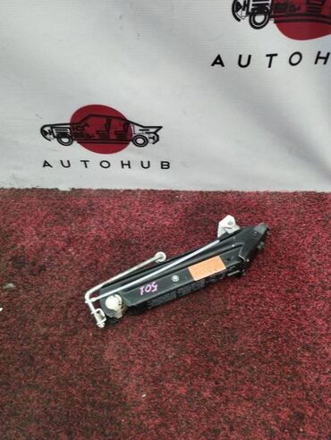 Рычаги: Домкрат Mercedes-Benz Clk W209 М112 2 2005 (б/у)