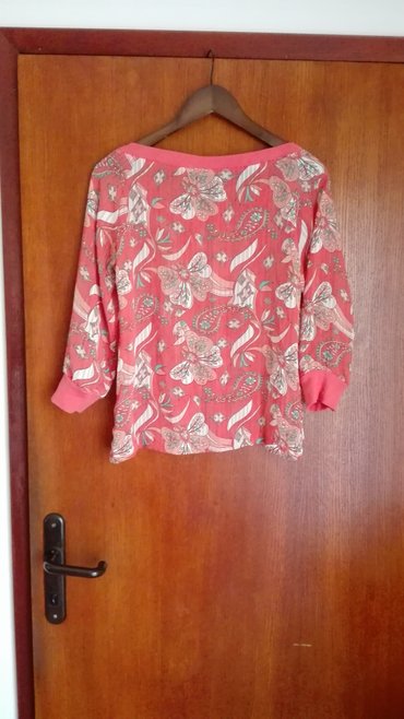 Košulje i bluze: Bluza ichi,xs velicina. na lalafo.rs Bluza ichi,xs velicina. - Novi Sad