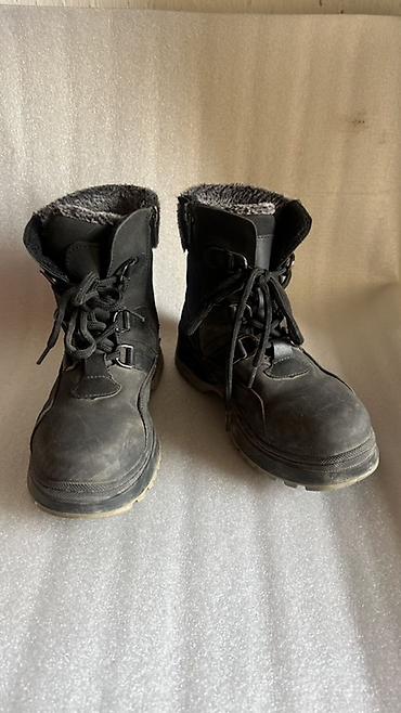 Детская обувь: Набор обуви 1) Детские ботинки осенне‑зимние, черные: - Высокая — 11